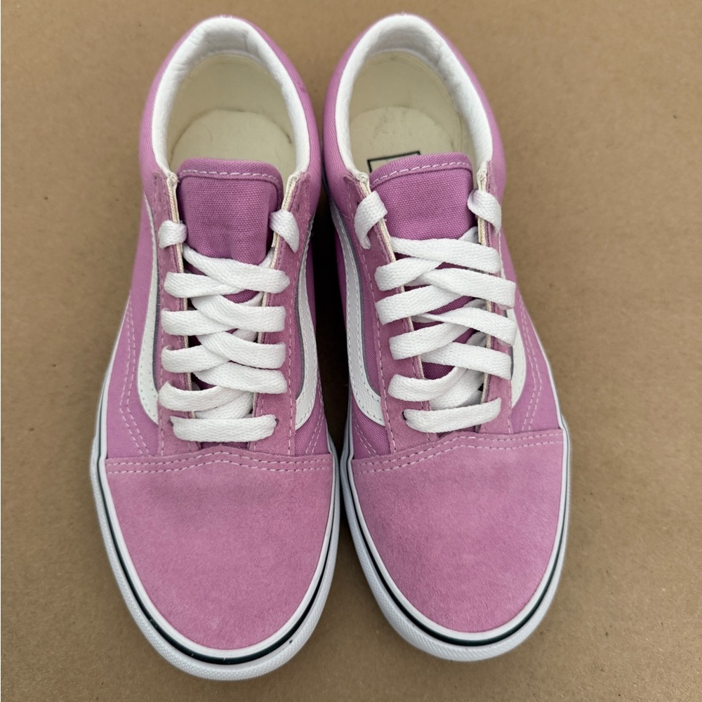 Mauve Lace-Up Vans Sneakers with White Stripe